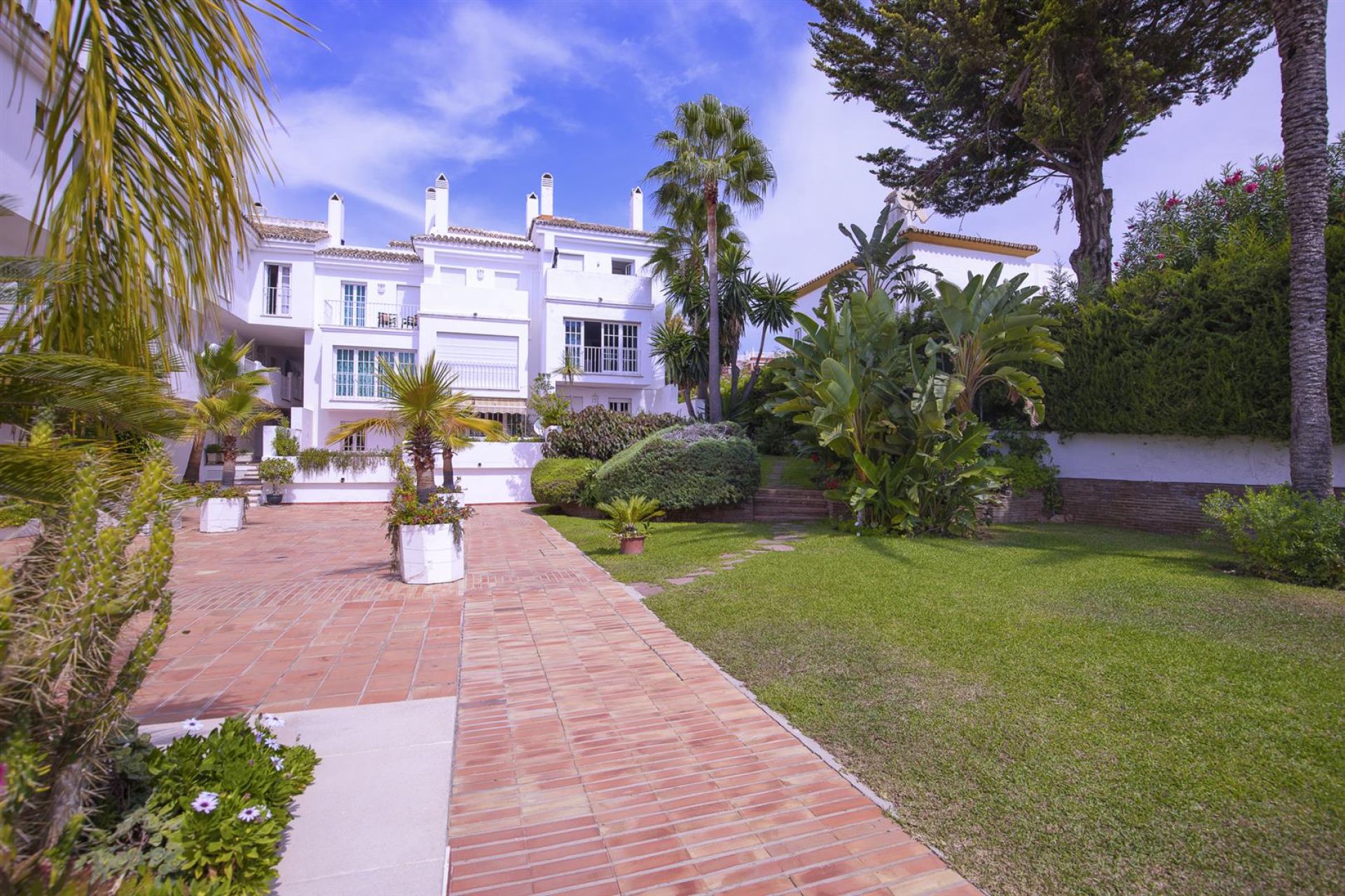 Nueva Andalucía, Marbella